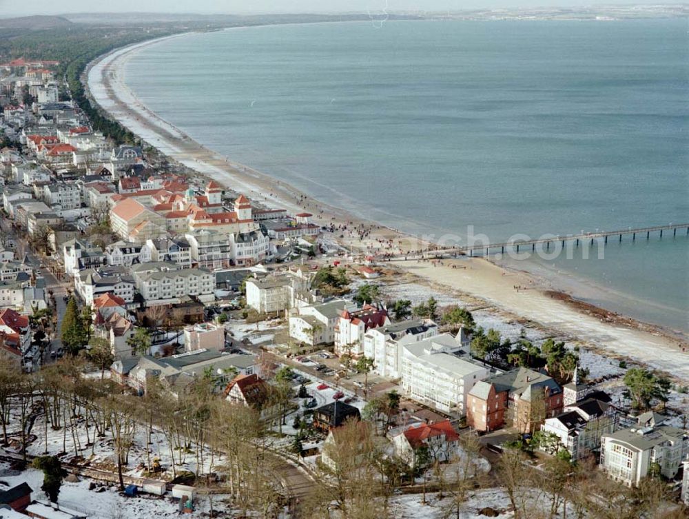 Aerial image Binz / Rügen - MV - Strandpromenade Binz mit dem TRAVEL CHARME HOTEL / ehem. Kurhaus auf Rügen.