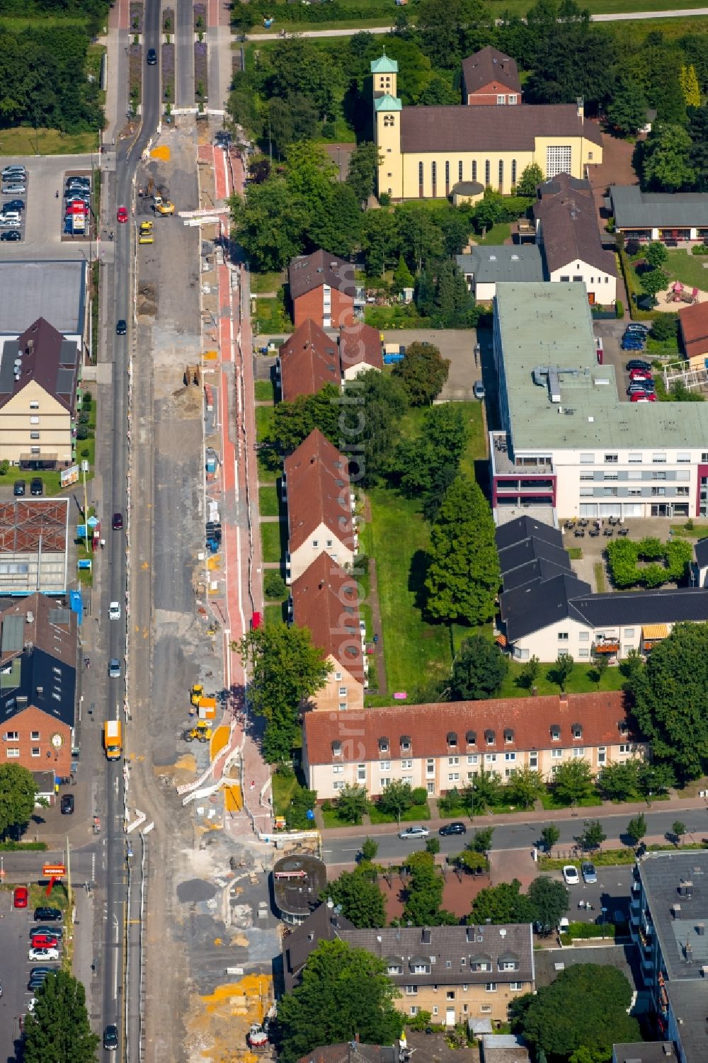 Gladbeck from above - Road Construction on history Horster street in Gladbeck in North Rhine-Westphalia