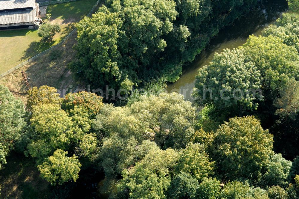 Aerial photograph Zerben - Blick auf die Straßenbrücke über den Zerbener Altarm. Die Brücke wurde 1937 erbaut überführt den Altarm in Höhe km 345,640 des Elbe-Havel-Kanal. Ein Projekt des WSV: Wasserstraßen-Neubauamt Magdeburg, 39106 Magdeburg, Tel. +49(0)391 535-0, email: wna-magdeburg@wsv.bund.de