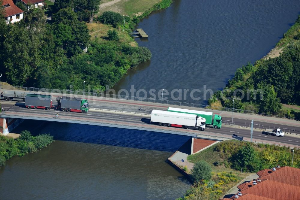 Genthin from the bird's eye view: Genthin road bridge over the Elbe-Havel-Canel between in the state Saxony-Anhalt