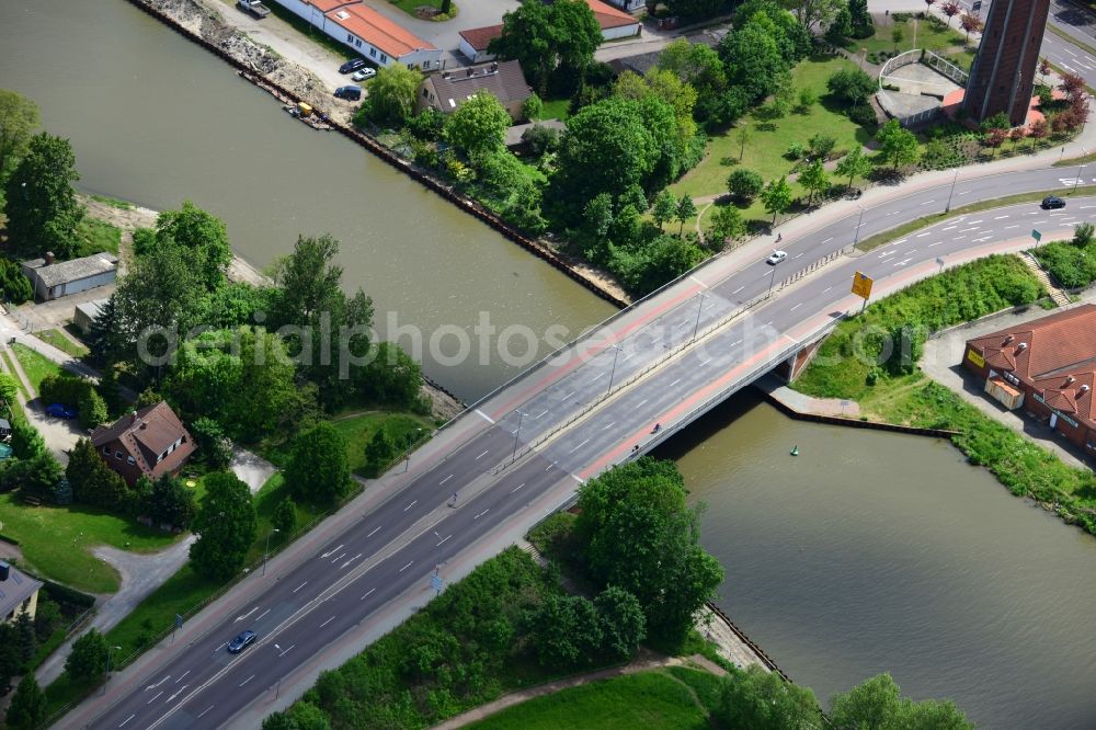 Aerial photograph Genthin - Genthin road bridge over the Elbe-Havel-Canel between in the state Saxony-Anhalt