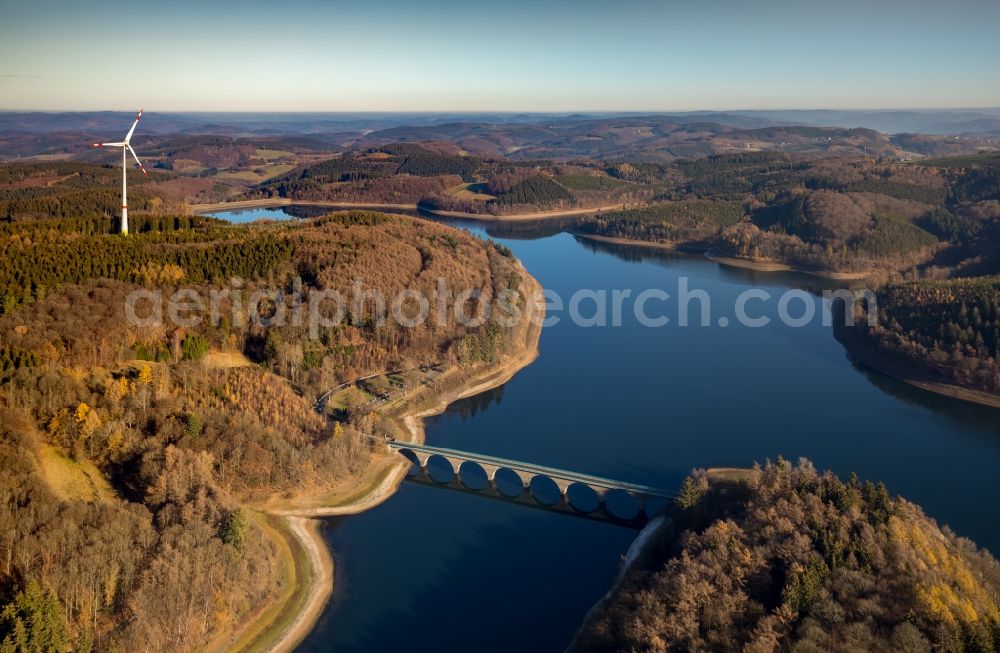 Aerial image Lüdenscheid - Low water level and lack of water caused the shoreline areas to be exposed of Versetalsperre in Luedenscheid in the state North Rhine-Westphalia, Germany