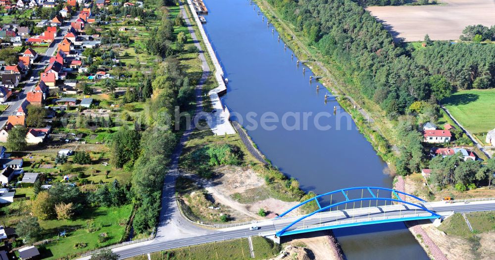 Aerial image Wusterwitz - Die Wusterwitzer Straßenbrücke / Brücke führt bei km 377,713 über den Elbe-Havel-Kanal im Bundesland Brandenburg. Ein Projekt des WSV, Wasser- und Schifffahrtsverwaltung des Bundes. The bridge Wusterwitz over the Elbe-Havel-Canal.