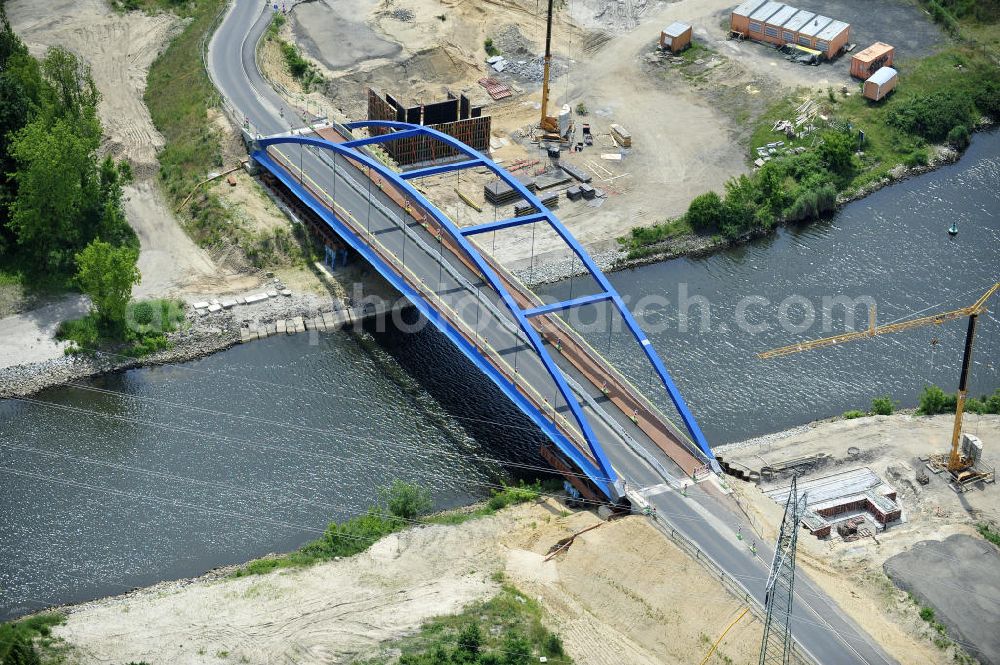 Wusterwitz from above - Blick auf die Straßenbrücke zwischen Wusterwitz und Bensdorf über den Elbe-Havel-Kanal westlich des Wendsee in Brandenburg. View of the road bridge between Wusterwitz and Bensdorf on the Elbe-Havel canal west of Wendsee in Brandenburg.