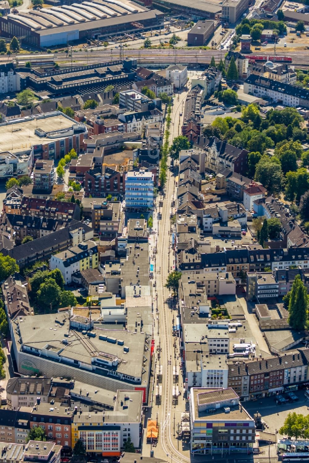 Aerial image Witten - Street guide of promenade and shopping street Bahnhofstrasse in Witten in the state North Rhine-Westphalia, Germany