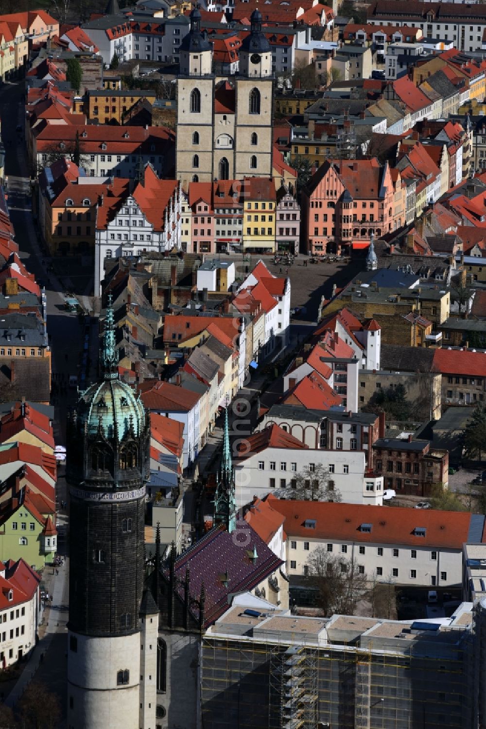 Aerial image Lutherstadt Wittenberg - Street guide of famous promenade and shopping street Coswiger Strasse - Markt - Schlosstrasse - Collegienstrasse in Lutherstadt Wittenberg in the state Saxony-Anhalt