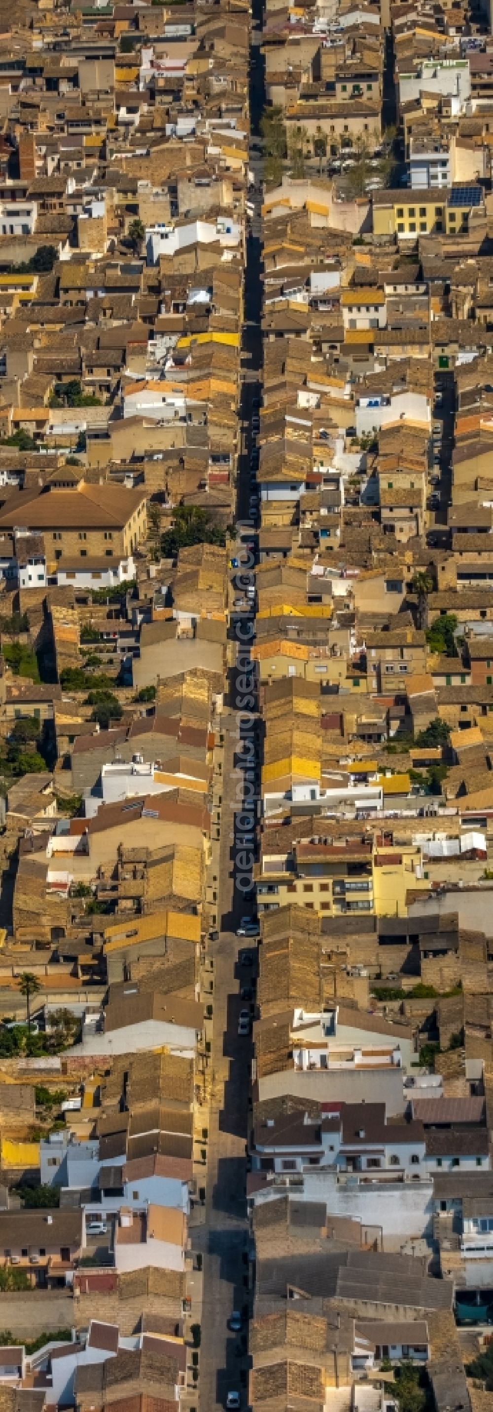 Aerial photograph Sa Pobla - Street guide of famous promenade and shopping street Carrer Crestatx in Sa Pobla in Balearic island of Mallorca, Spain