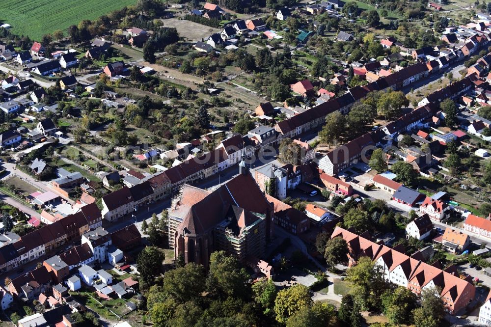 Bad Wilsnack from the bird's eye view: Street - road guidance Grosse Strasse in Bad Wilsnack in the state Brandenburg, Germany