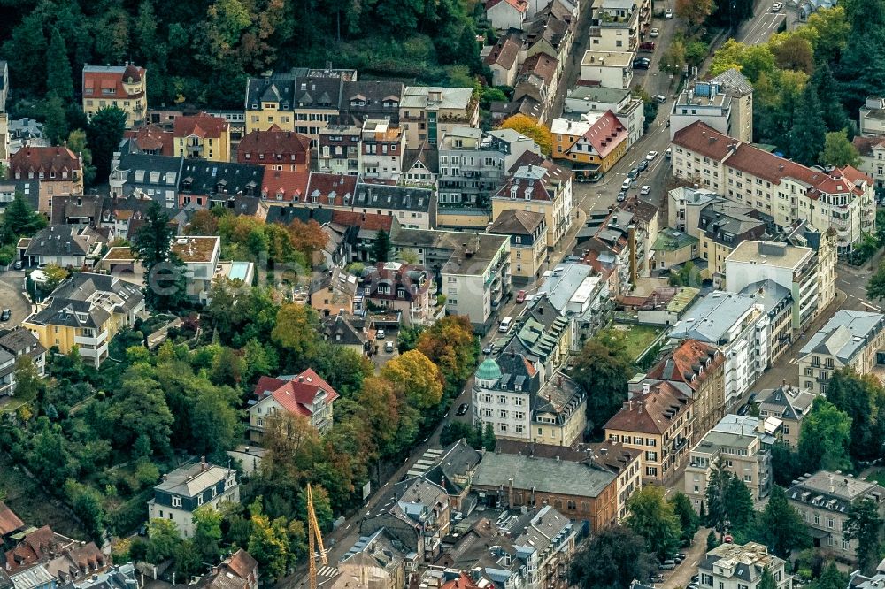 Baden-Baden from the bird's eye view: Street - road guidance Lichtentaler Strasse in Baden-Baden in the state Baden-Wurttemberg, Germany