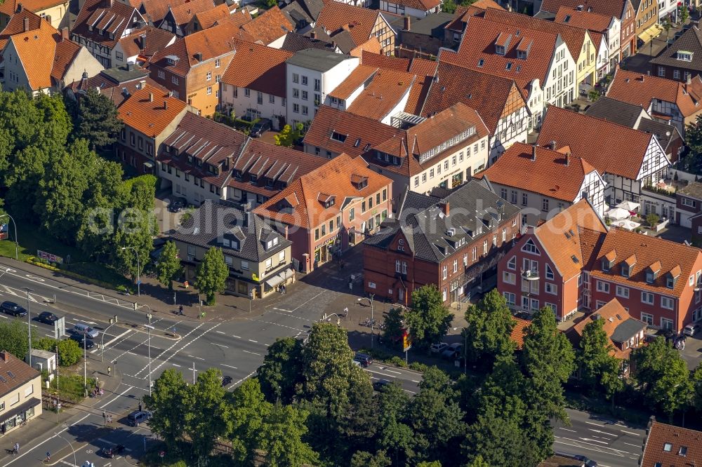 Warendorf from above - The crossroad of the Freckenhorster Strasse with August-Wessing-Damm and Wallpromenade in Warendorf in the state North Rhine-Westphalia