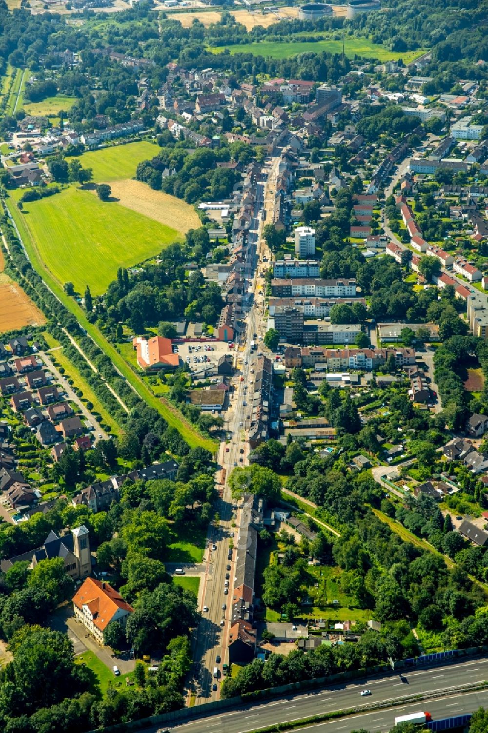 Gelsenkirchen from above - Road Horster street in Gelsenkirchen - Buer in North Rhine-Westphalia