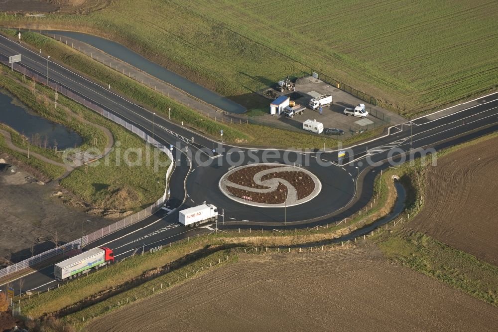 Aerial photograph Bad Kreuznach - Road at the roundabout in Bad Kreuznach in Rhineland-Palatinate