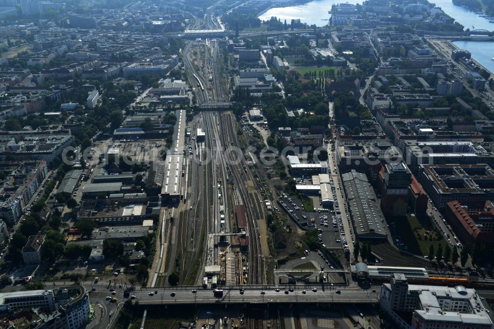 Aerial photograph Berlin Friedrichshain - Route expansion station - Warschauer road to east cross rail station in Friedrichshain district of Berlin