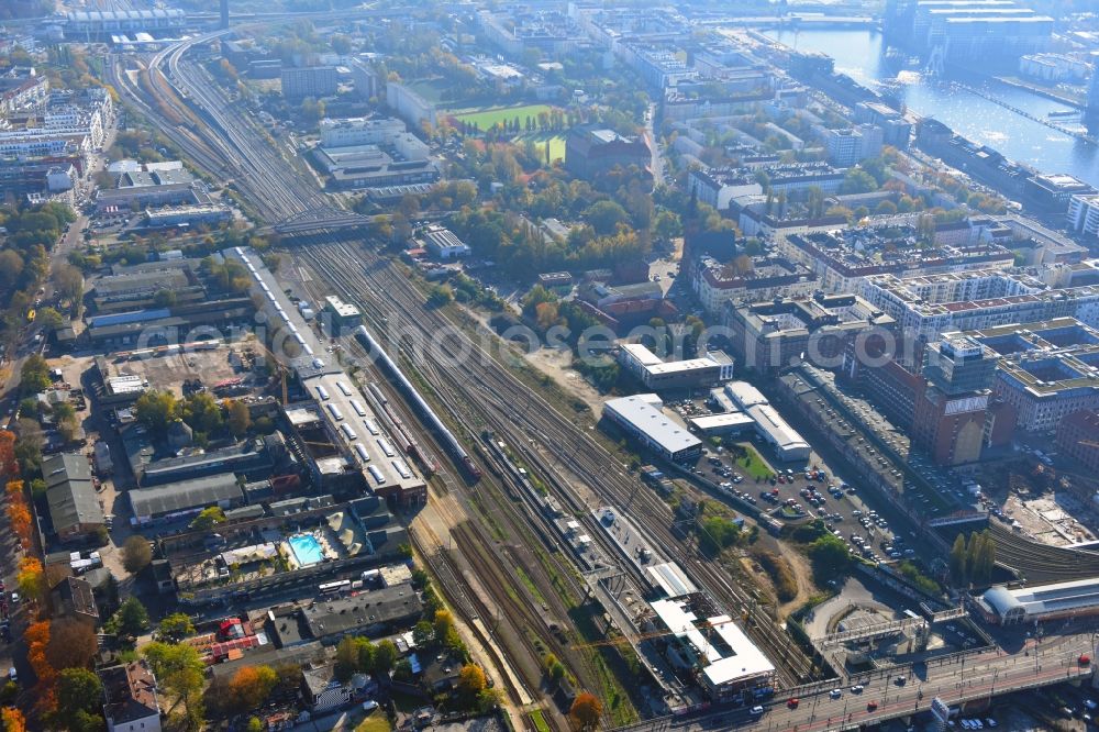 Aerial image Berlin - Route expansion station - Warschauer road to east cross rail station in Friedrichshain district of Berlin