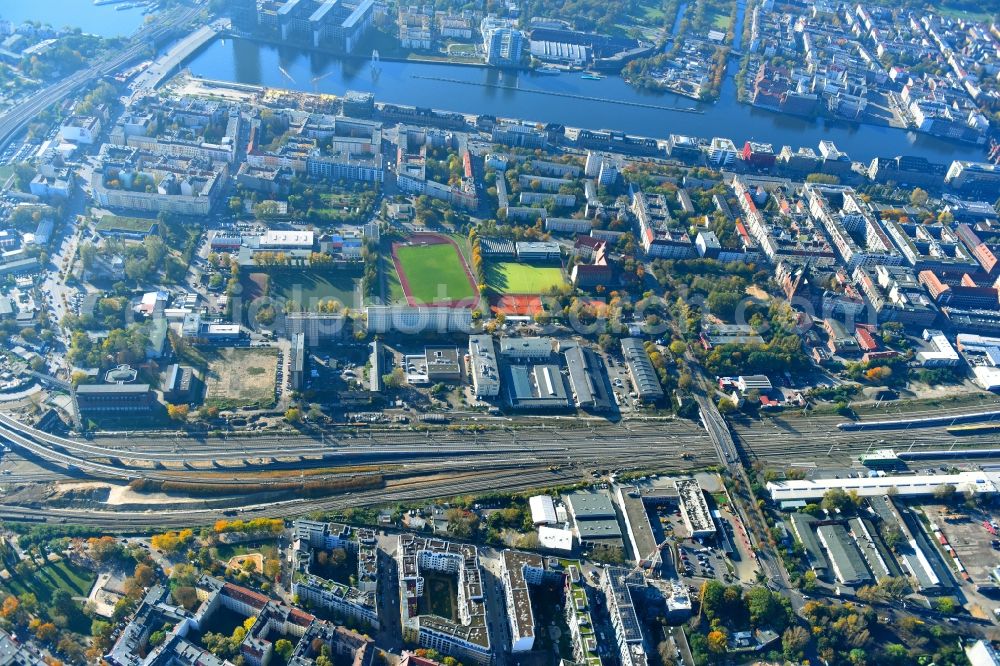 Berlin from the bird's eye view: Route expansion station - Warschauer road to east cross rail station in Friedrichshain district of Berlin