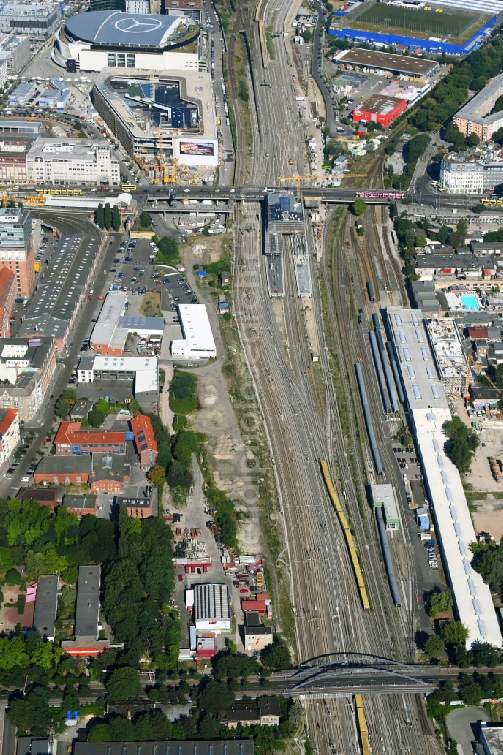 Aerial photograph Berlin - Route expansion station - Warschauer road to east cross rail station in Friedrichshain district of Berlin