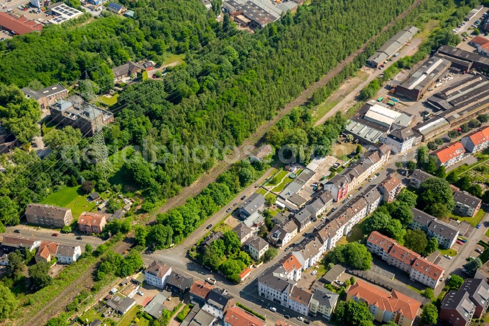 Aerial image Bochum - Distance guidance of the wheel of way and the skat road bicycle quick way Ruhr RS1 in the district of Wattenscheid in Bochum in the federal state North Rhine-Westphalia, Germany