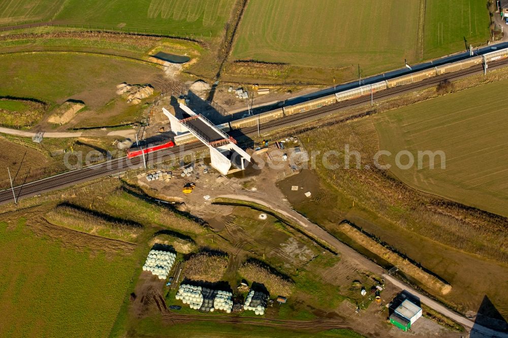 Aerial image Emmerich am Rhein - Route of the long distance freight haul Betuwe in Emmerich am Rhein in North Rhine-Westphalia