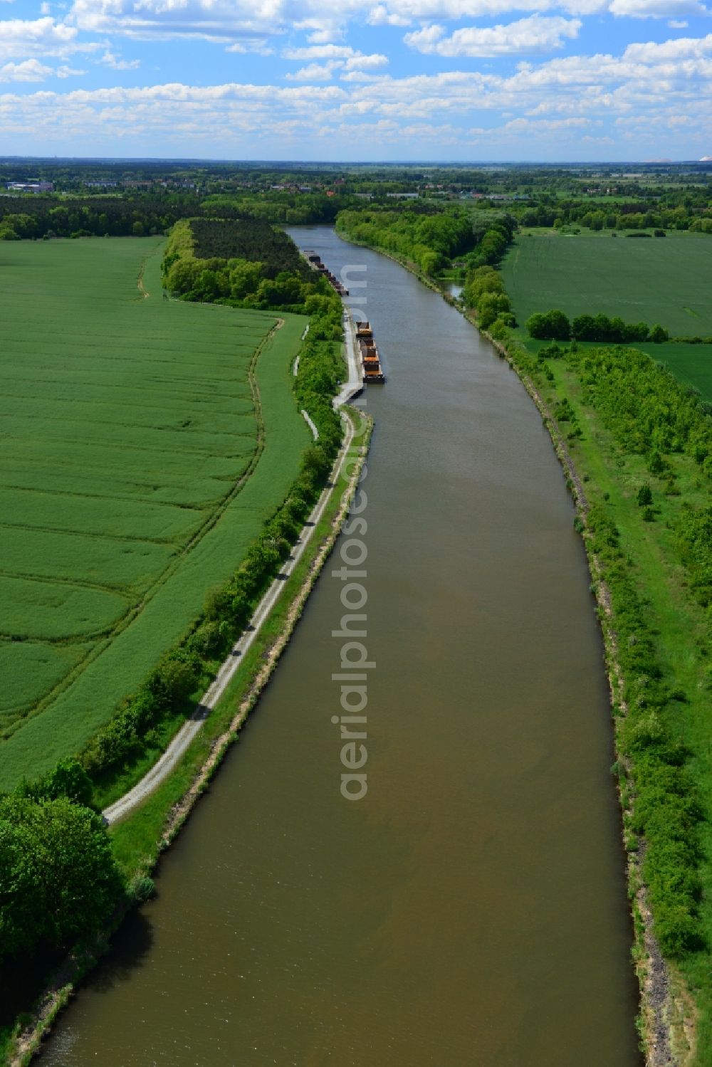 Aerial image Bergzow - Route of the waterway Elbe-Havel Canal at Bergzow in Saxony-Anhalt