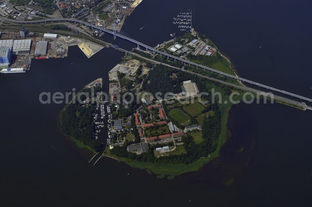 Stralsund from the bird's eye view: The Strelasund / Rügenbrücke with Rügendamm before Stralsund's old town in the state of Mecklenburg-Western Pomerania