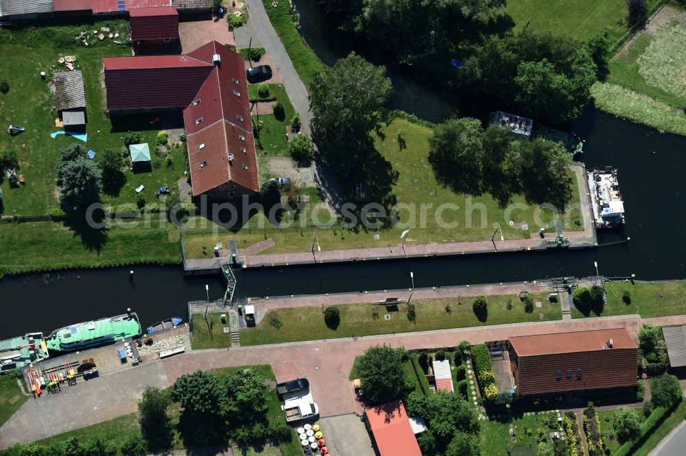 Banzkow from the bird's eye view: Stoercanal with sluice in Banzkow in the state Mecklenburg - Western Pomerania