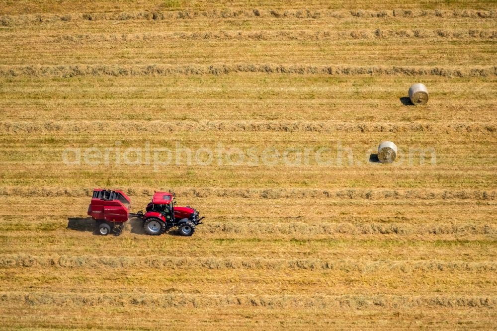 Rayen from above - Straw bale landscape in a field on the outskirts in Rayen in the state North Rhine-Westphalia, Germany