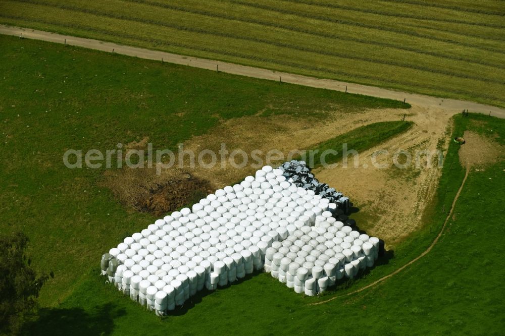 Winkel from above - Straw stack in an agricultural warehouse space in Winkel in the state North Rhine-Westphalia, Germany