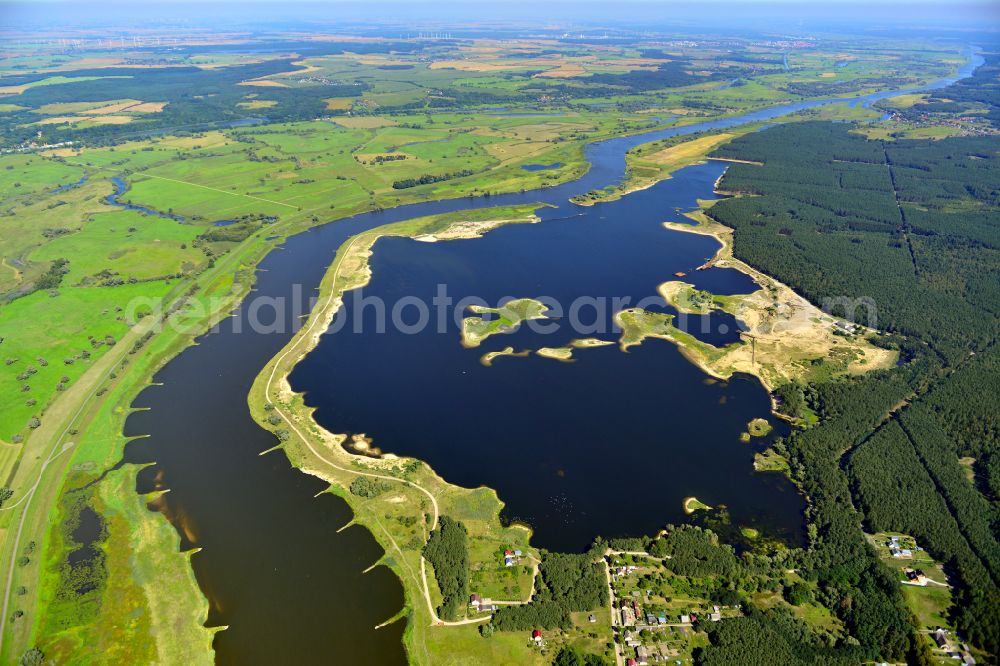 Aerial photograph Bielinek - Grassland structures of a meadow and field landscape in the lowland on the banks of the river Oder in Bielinek in West Pomeranian Voivodeship, Poland