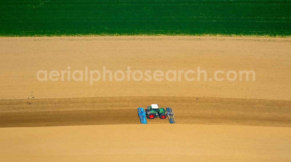 Aerial image Linnich - Structures on harrowing and seeding agricultural fields in Linnich in the state North Rhine-Westphalia