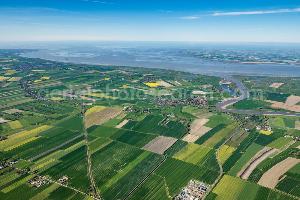 Cadenberge from above - Structures on agricultural fields in Cadenberge in the state Lower Saxony, Germany