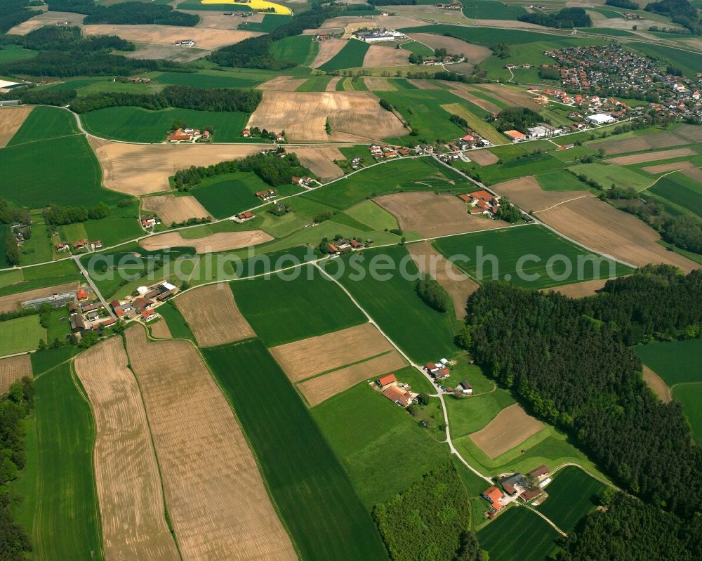 Aerial photograph Heilmfurt - Structures on agricultural fields in Heilmfurt in the state Bavaria, Germany