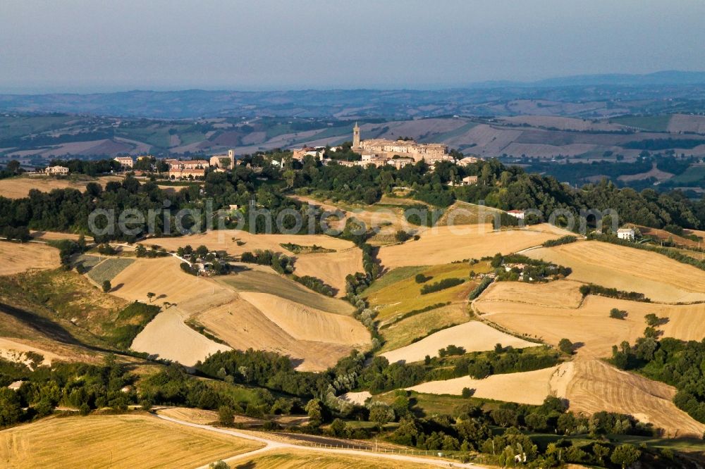 Aerial photograph Isola di Fano - Structures on agricultural fields in Isola di Fano in Marche, Italy