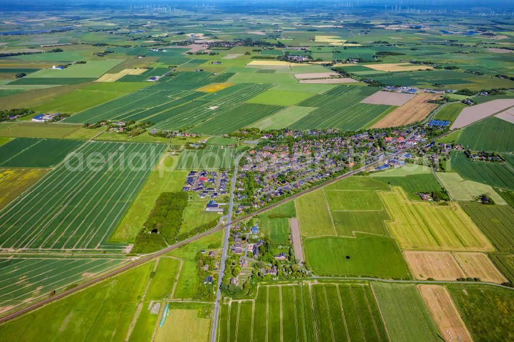 Klanxbüll from the bird's eye view: Structures on agricultural fields in Klanxbuell in the state Schleswig-Holstein, Germany