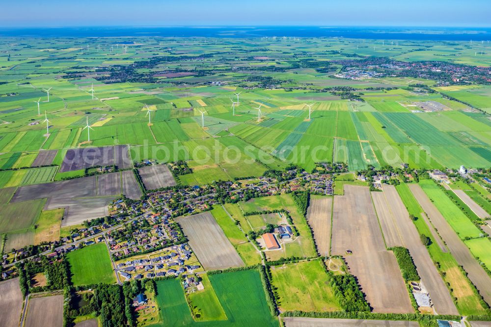 Klixbüll from the bird's eye view: Structures on agricultural fields in Klixbuell in the state Schleswig-Holstein, Germany