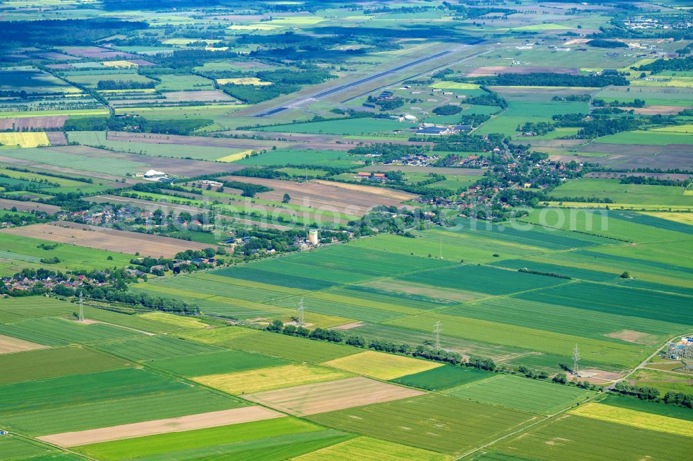 Aerial photograph Klixbüll - Structures on agricultural fields in Klixbuell in the state Schleswig-Holstein, Germany