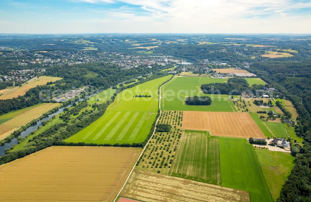 Aerial image Mülheim an der Ruhr - Structures on agricultural fields in Muelheim on the Ruhr in the state North Rhine-Westphalia