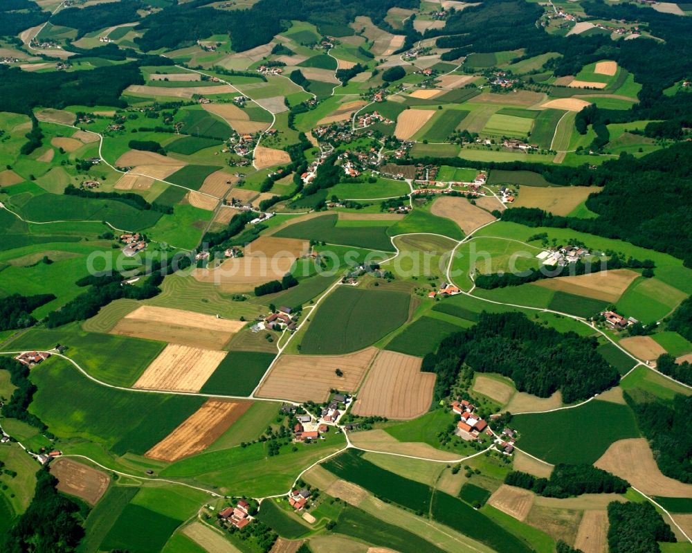 Aerial photograph Seebauer - Structures on agricultural fields in Seebauer in the state Bavaria, Germany