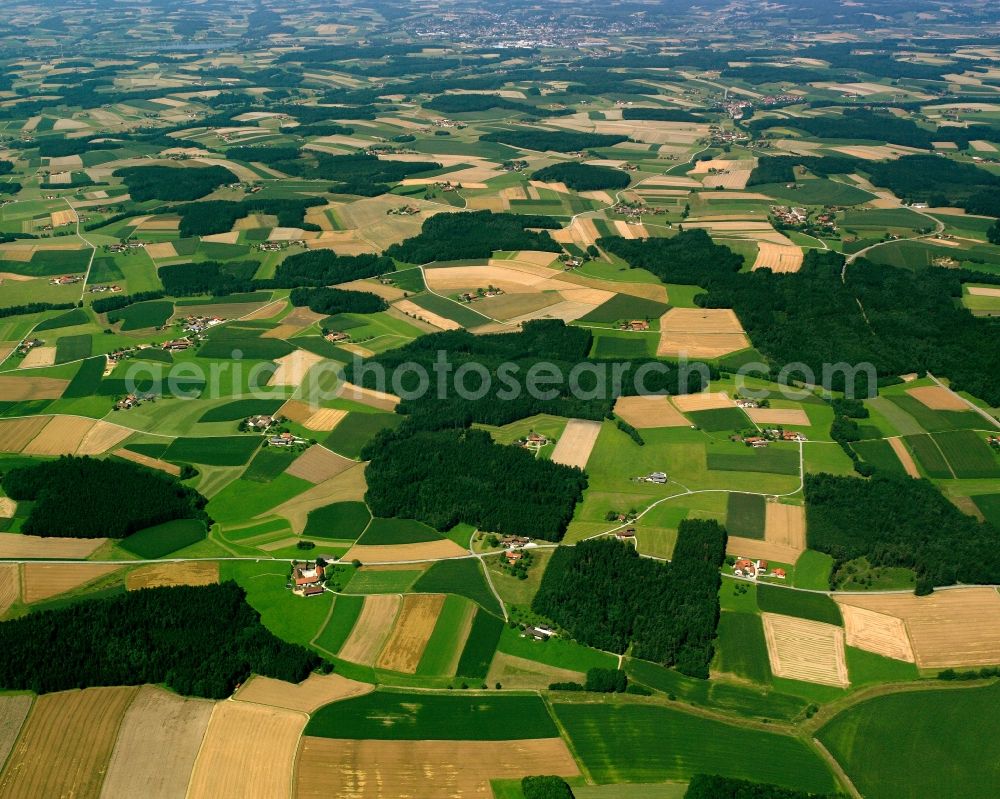 Zimmerwaldhäuser from the bird's eye view: Structures on agricultural fields in Zimmerwaldhäuser in the state Bavaria, Germany