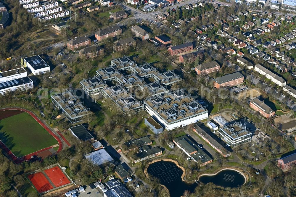 Aerial photograph Hamburg - Student Residence - Building on Campus- Gelaende of Helmut-Schmidt-Universitaet - Universitaet of Bundeswehr Hamburg in the district Jenfeld in Hamburg, Germany