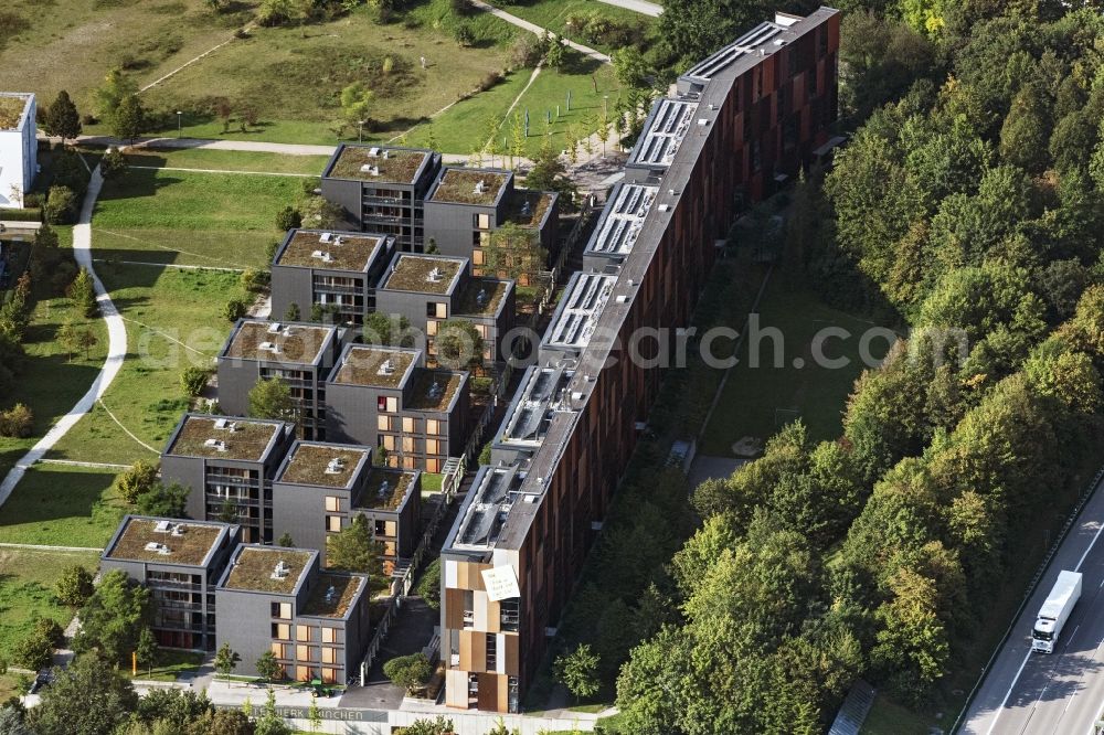 Aerial photograph München - Student Residence - Building Studentenwerk Muenchen Stiftsbogen in Munich in the state Bavaria, Germany