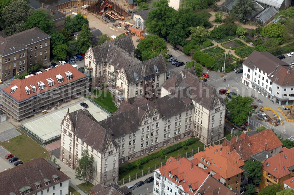 Aerial photograph Braunschweig - Studentenwohnheim Humboldtstraße Ecke Kasernenstraße in der ehemaligen Vendome-Kaserne in Niedersachsen. Ein Projekt der Wiederaufbau Immobilien GmbH und Kanada Bau. Student dorm Humboldtstrasse in Braunschweig / Lower Saxony.