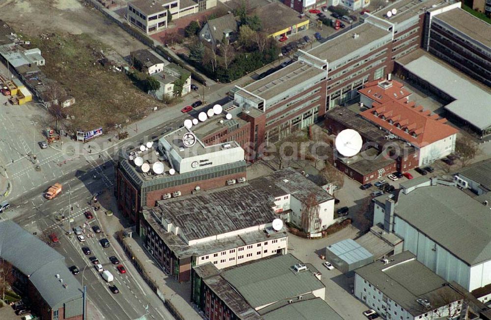 Aerial image Hamburg - Studio Hamburg GmbH Jenfelder Allee 80 22039 Hamburg Telefon: 040/6688 0 FAX: 040/6688 1133 Email: pressestelle@studio-hamburg.de