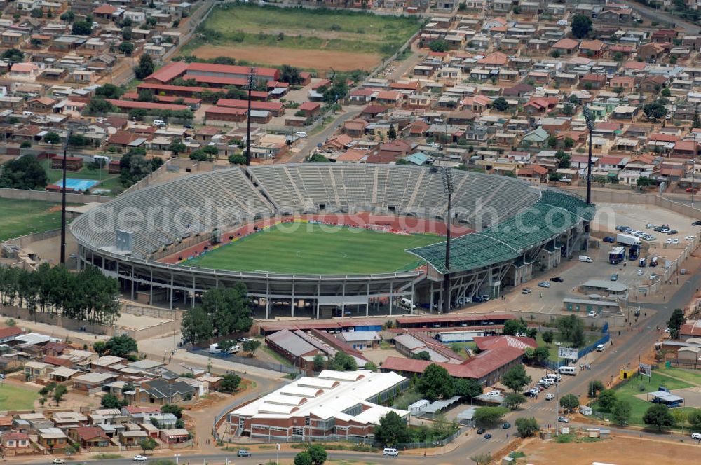 Pretoria from the bird's eye view: Blick auf das Super Stadion in Atteridgeville, einem Trainingsstadion zur Fußball WM 2010. View of the Atteridgeville Super Stadium, is a Multi-use Soccer and Athletics stadium in the Township ofAtteridgeville, Pretoria, Gauteng province.