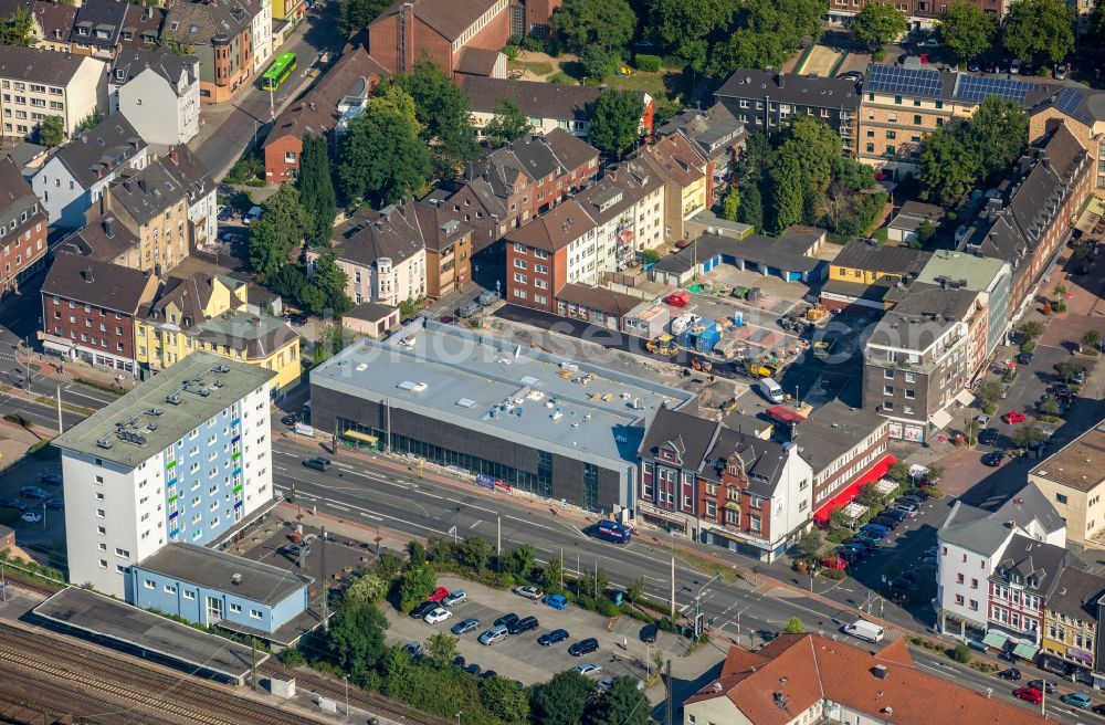 Oberhausen from the bird's eye view: Supermarket on Bottroper Strasse - Im Wiedemhof in Oberhausen at Ruhrgebiet in the state North Rhine-Westphalia, Germany