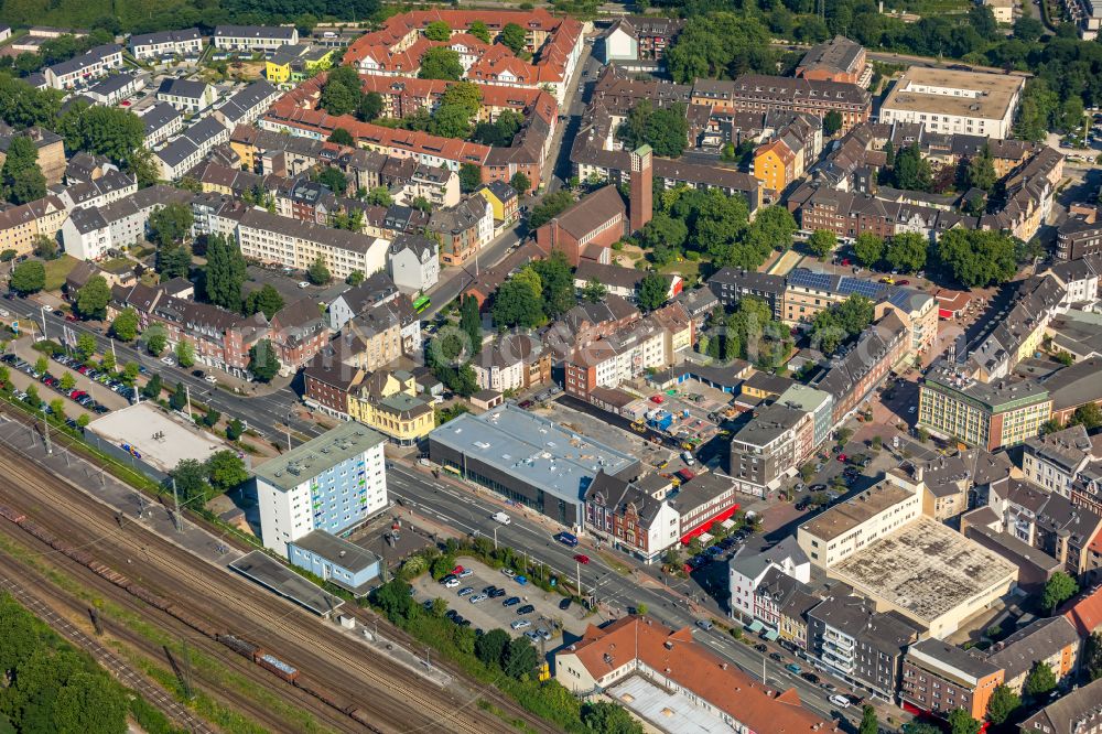 Aerial image Oberhausen - Supermarket on Bottroper Strasse - Im Wiedemhof in Oberhausen at Ruhrgebiet in the state North Rhine-Westphalia, Germany