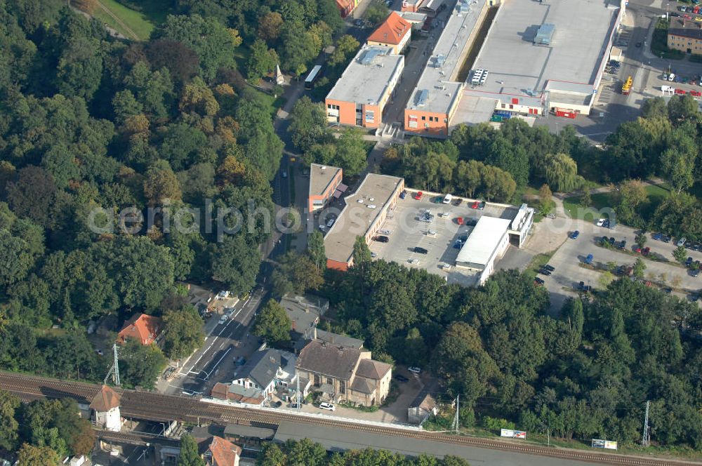 Aerial photograph Berlin - Buch - Blick auf einer Supermarkt der Kaufland-Kette in Berlin-Buch.