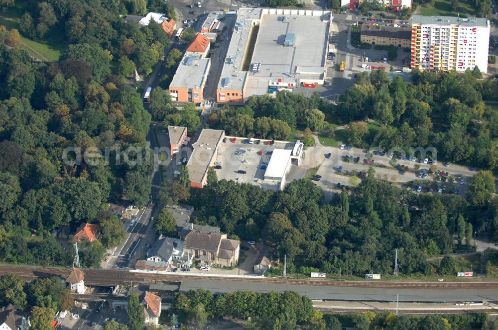 Berlin - Buch from above - Blick auf einer Supermarkt der Kaufland-Kette in Berlin-Buch.