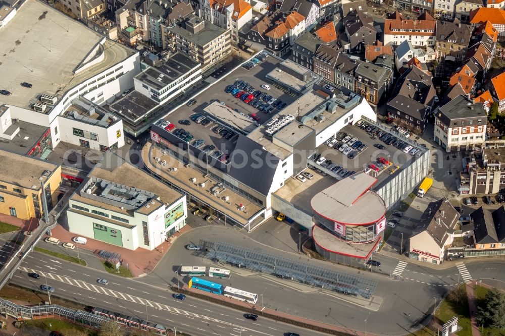 Hattingen from above - Store of the Supermarket Kaufland Hattingen in of Grossen Weilstrasse in Hattingen in the state North Rhine-Westphalia, Germany