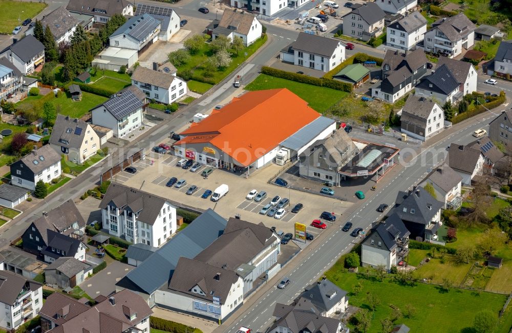 Aerial image Brilon - Store of the Supermarket Netto Marken-Discount on Eselskonp in Brilon in the state North Rhine-Westphalia, Germany