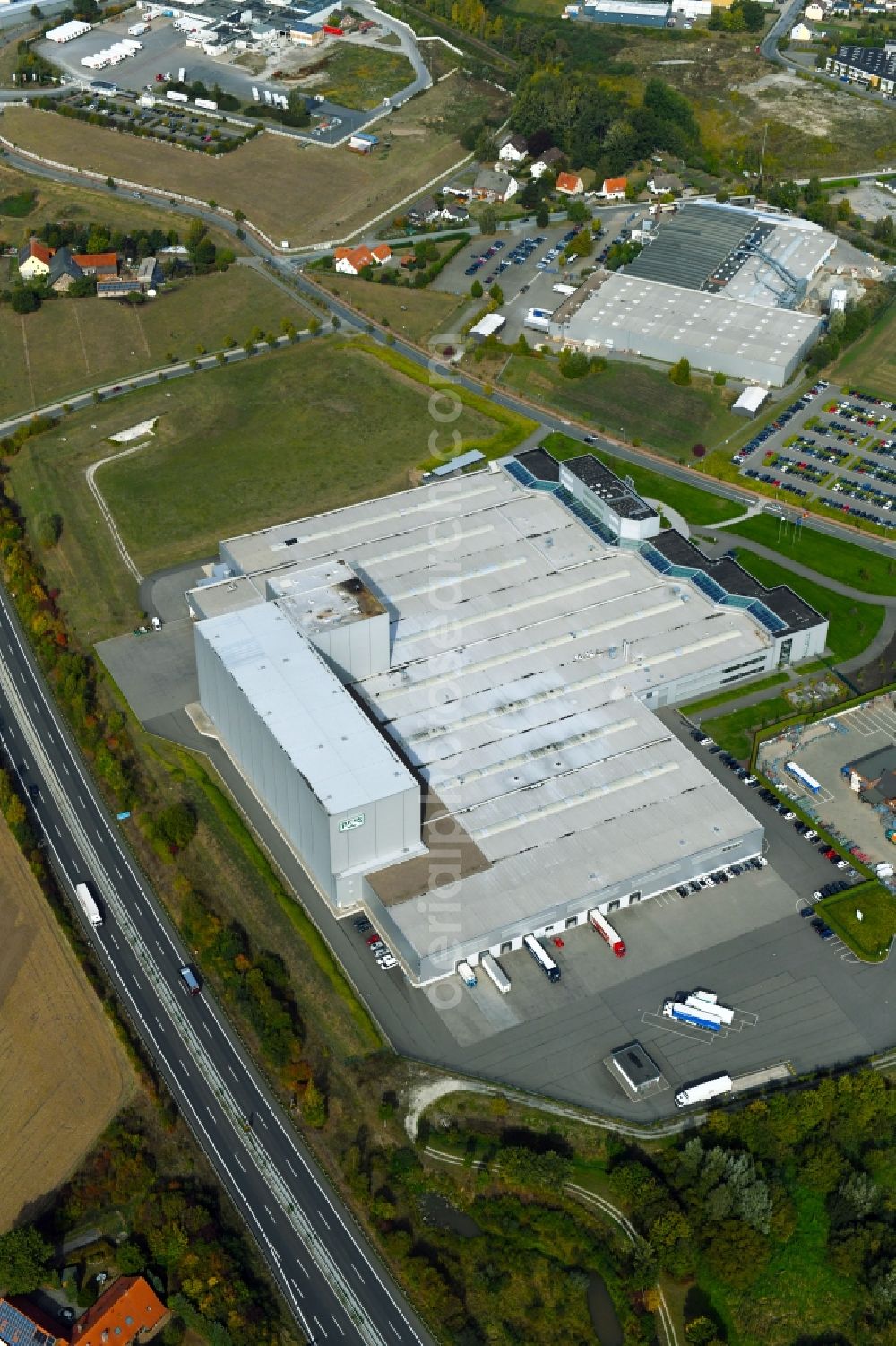 Dissen am Teutoburger Wald from the bird's eye view: Store of the Supermarket So-schmecktA?s GmbH & Co. KG in Dissen am Teutoburger Wald in the state Lower Saxony, Germany